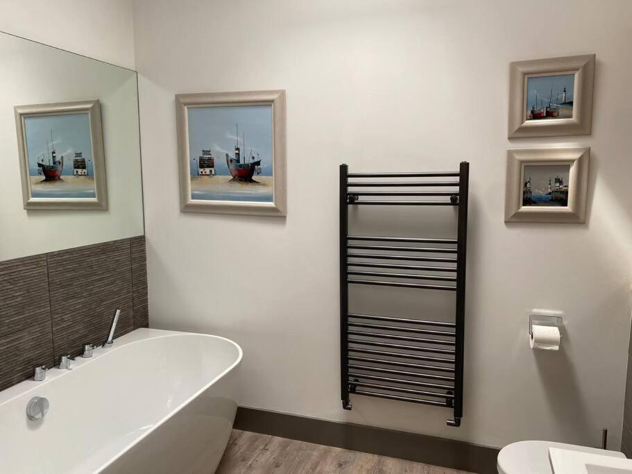 Mayflower, Luxury Norfolk Retreat - Brancaster, Sleeps 4 -12 Esterno foto
